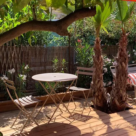 La villa des Amandiers-2